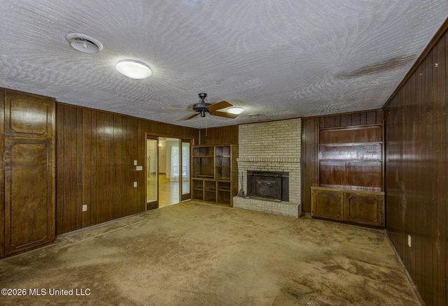 905 Wildwood Drive, Clinton, MS 39056
