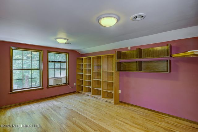 905 Wildwood Drive, Clinton, MS 39056