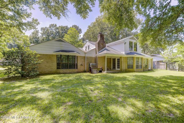 905 Wildwood Drive, Clinton, MS 39056
