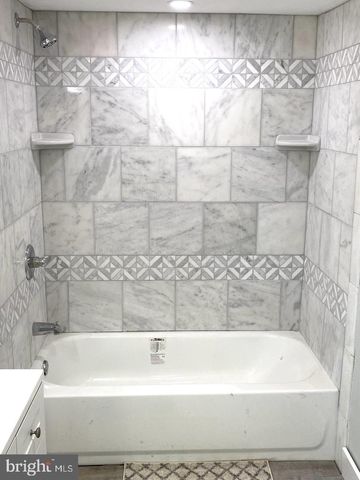 48 ELIZABETH ST, Bordentown, NJ 08505