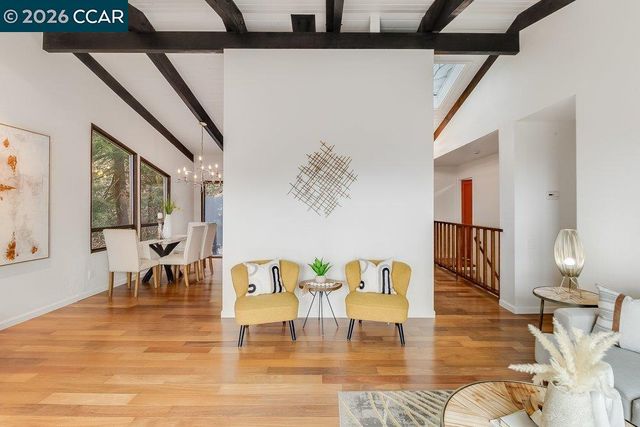 7875 Skyline Blvd, Oakland, CA 94611