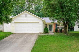 1529 W Edinburgh Bend, Bloomington, IN 47403