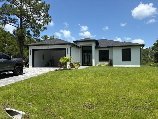 219 Malden AVE S, Lehigh Acres, FL 33974