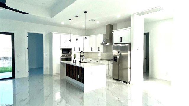 219 Malden AVE S, Lehigh Acres, FL 33974