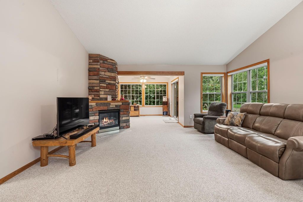 27765 Woodland Drive, Chisago City, MN 55013 — photo 4