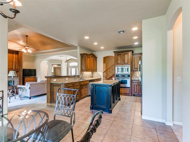 3000 Meriweather Road, Edmond, OK 73003