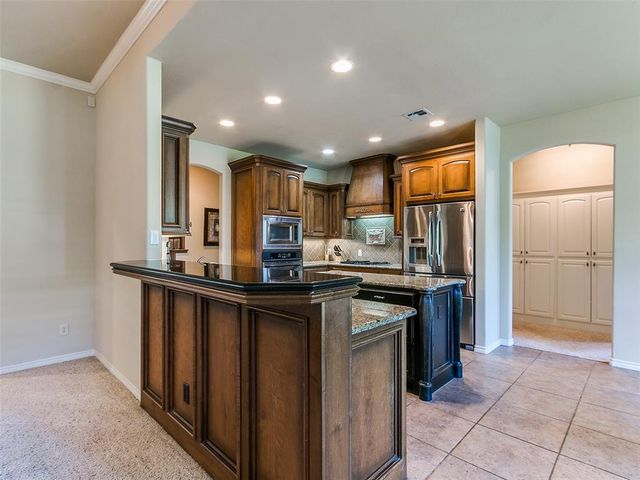 3000 Meriweather Road, Edmond, OK 73003