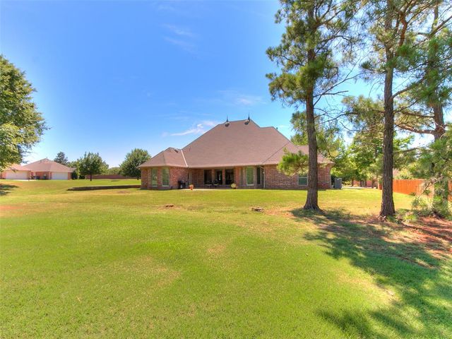 3000 Meriweather Road, Edmond, OK 73003