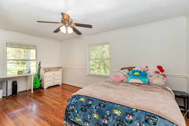 1029 Cumberland Heights Rd, Clarksville, TN 37040