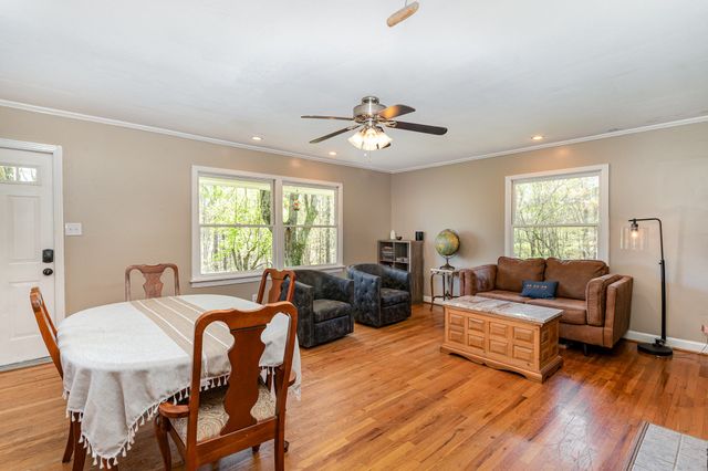 1029 Cumberland Heights Rd, Clarksville, TN 37040