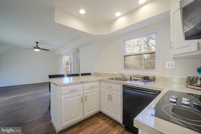 2710 BIRDSEYE LN, Bowie, MD 20715