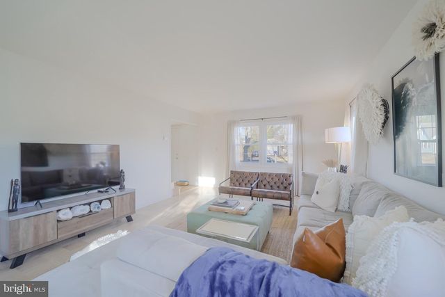 2710 BIRDSEYE LN, Bowie, MD 20715