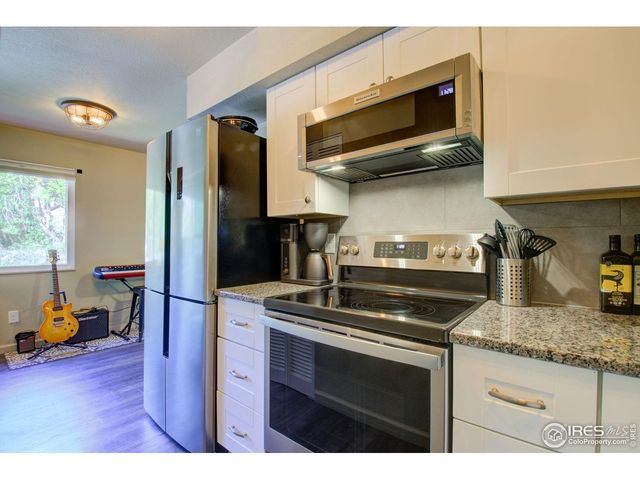 1705 Heatheridge Rd M-204, Fort Collins, CO 80526