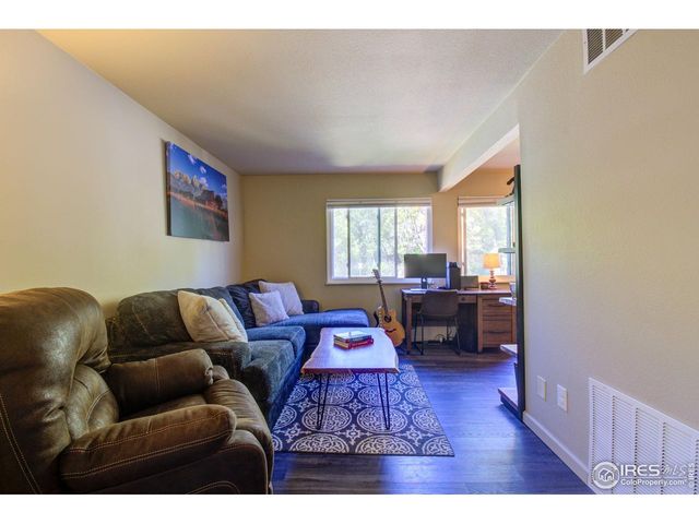 1705 Heatheridge Rd M-204, Fort Collins, CO 80526