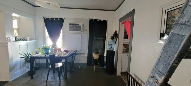 3637 Travis Avenue, Fort Worth, TX 76110