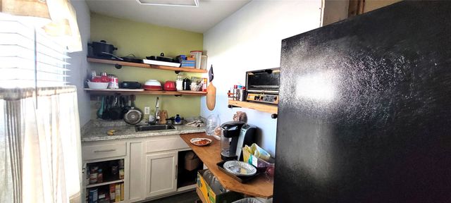 3637 Travis Avenue, Fort Worth, TX 76110