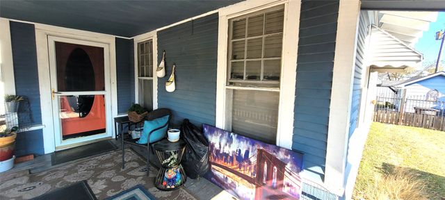 3637 Travis Avenue, Fort Worth, TX 76110