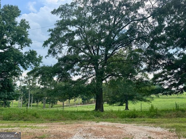 112 Melrose Road, Bowdon, GA 30108