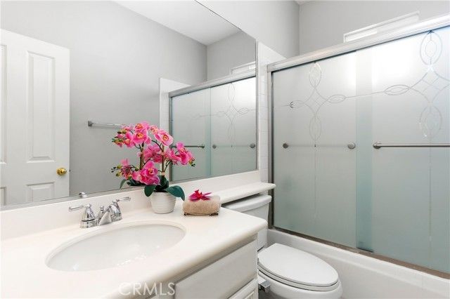 65 Ashcrest, Irvine, CA 92620