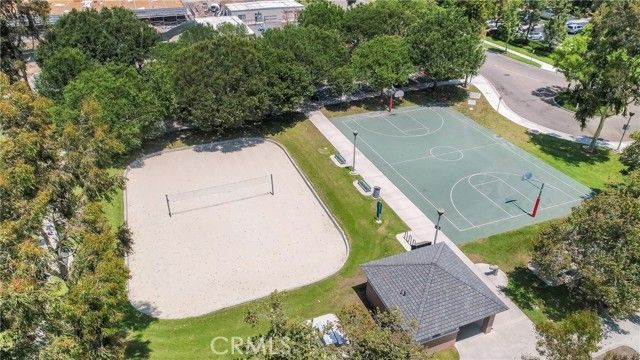 65 Ashcrest, Irvine, CA 92620