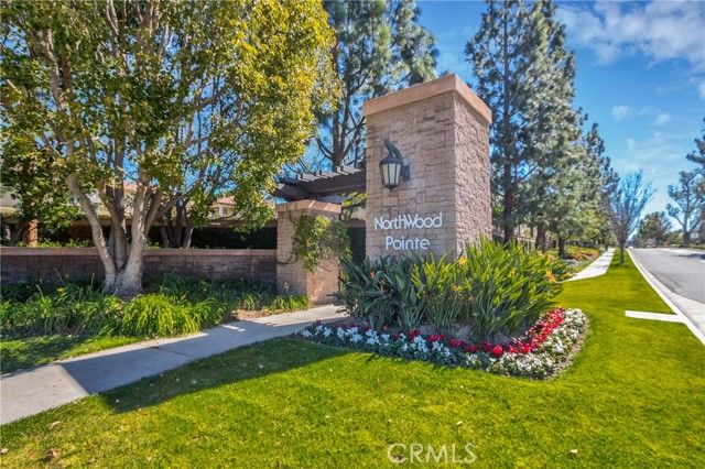 65 Ashcrest, Irvine, CA 92620