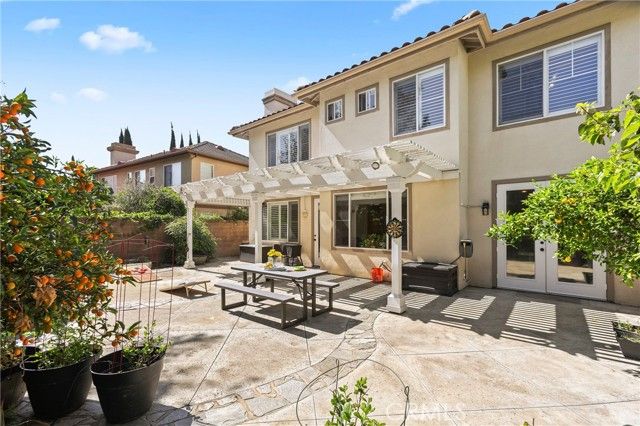 65 Ashcrest, Irvine, CA 92620