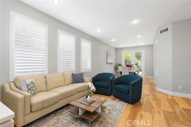 65 Ashcrest, Irvine, CA 92620