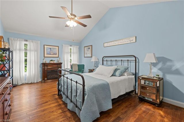 124 Pipsisewa Lane, Stokesdale, NC 27357