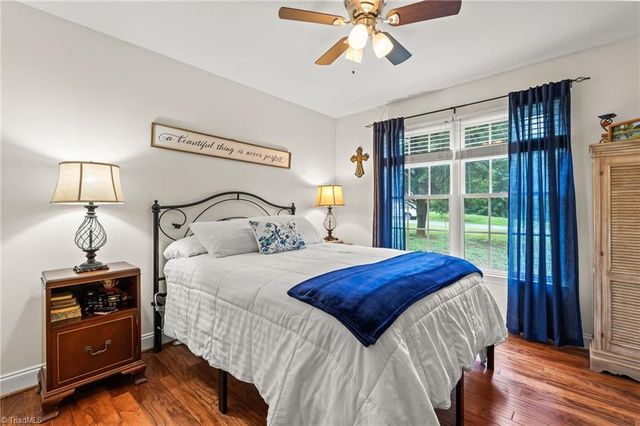 124 Pipsisewa Lane, Stokesdale, NC 27357