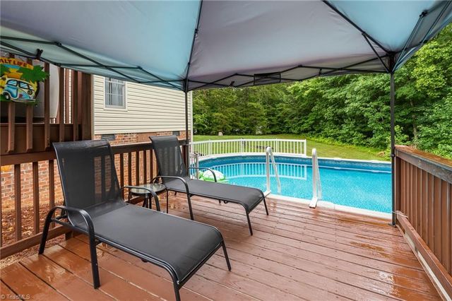 124 Pipsisewa Lane, Stokesdale, NC 27357