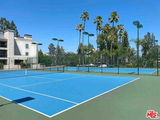 5535 Canoga Avenue 115, Woodland Hills, CA 91367