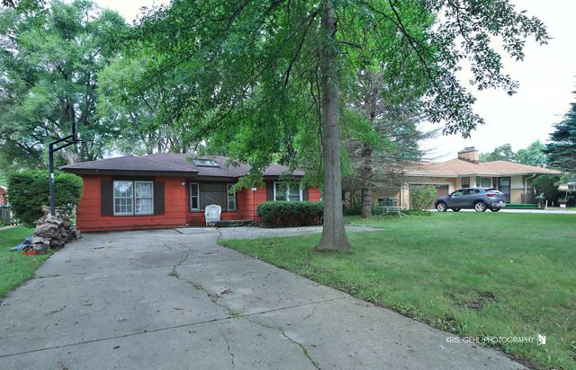 1924 Bethesda Boulevard, Zion, IL 60099