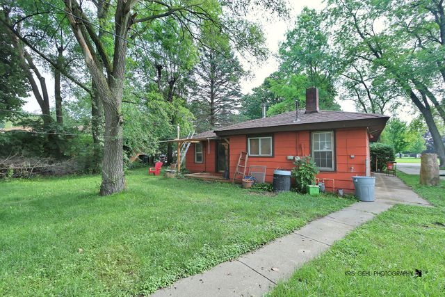 1924 Bethesda Boulevard, Zion, IL 60099