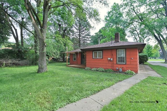 1924 Bethesda Boulevard, Zion, IL 60099