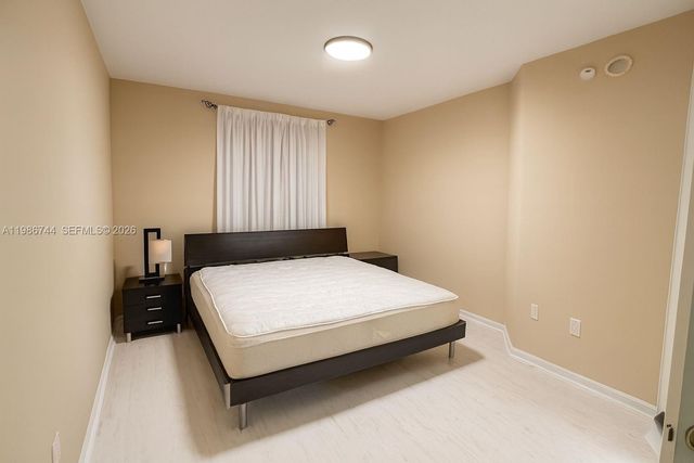 17150 N Bay Rd 2122, Sunny Isles Beach, FL 33160