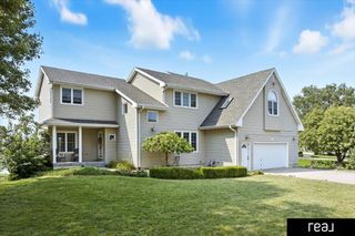 16606 Hilo Circle, Papillion, NE 68046