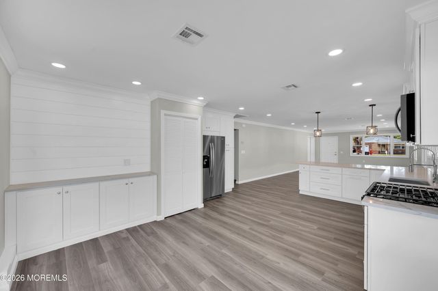 47 Normanton Court, Toms River, NJ 08757