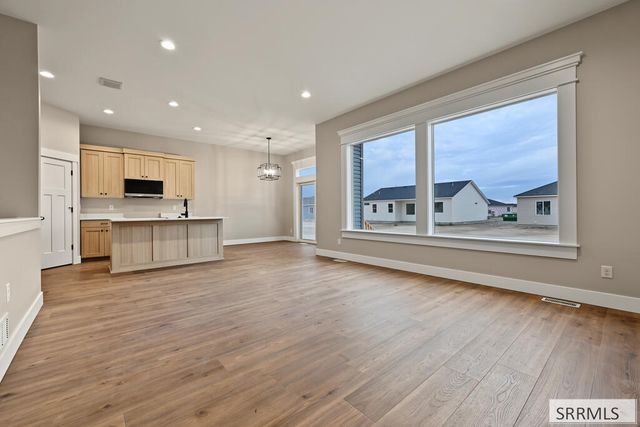 6898 Millbrook Drive, Idaho Falls, ID 83402