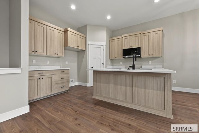 6898 Millbrook Drive, Idaho Falls, ID 83402
