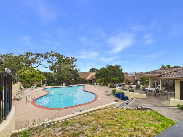 4202 Golden Oaks Lane 4202, Monterey, CA 93940