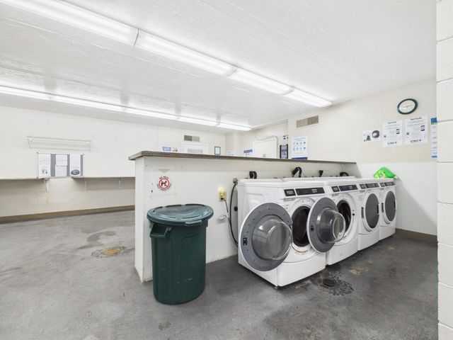 4202 Golden Oaks Lane 4202, Monterey, CA 93940