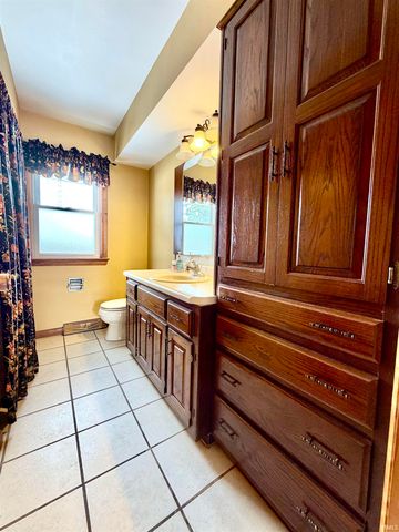 879 Holy Family Drive, Jasper, IN 47546