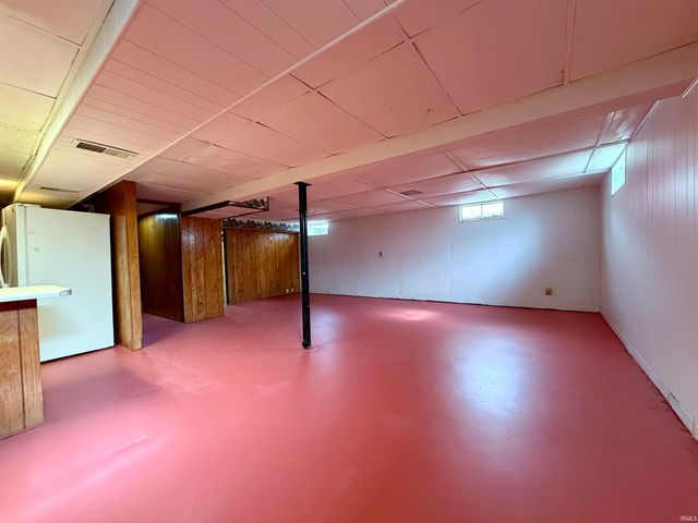 879 Holy Family Drive, Jasper, IN 47546