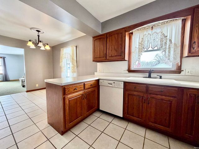 879 Holy Family Drive, Jasper, IN 47546