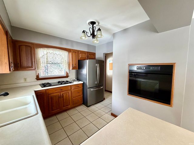 879 Holy Family Drive, Jasper, IN 47546