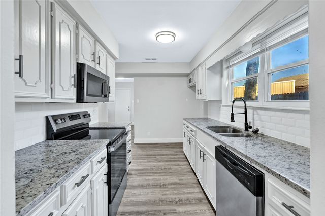 415 N 19th Street, Corsicana, TX 75110