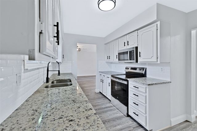 415 N 19th Street, Corsicana, TX 75110