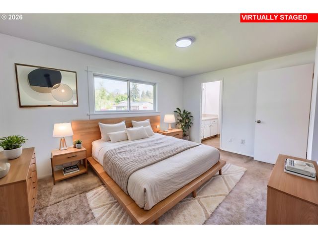 8216 Sw STEVE St, Tigard, OR 97223