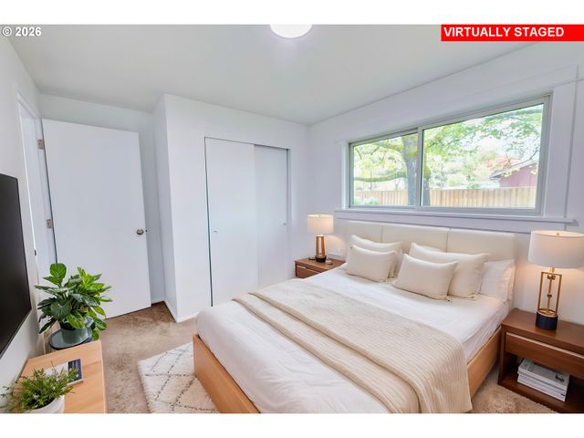 8216 Sw STEVE St, Tigard, OR 97223