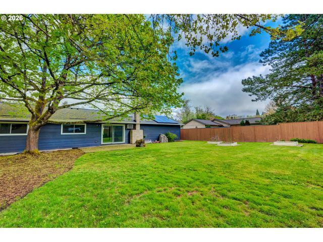 8216 Sw STEVE St, Tigard, OR 97223